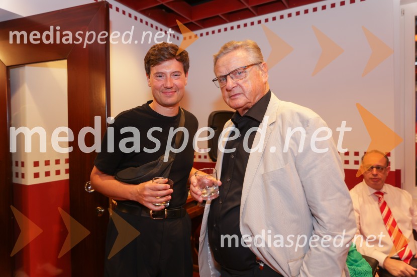  Mario Dragojević, igralec;  ... Osem ur ni ves dan, premiera, Prešernovo gledališče Kranj
