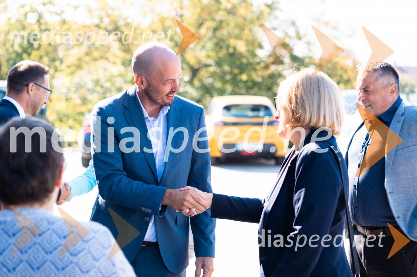 Želva odprla nove poslovne prostore, Škofja Loka
