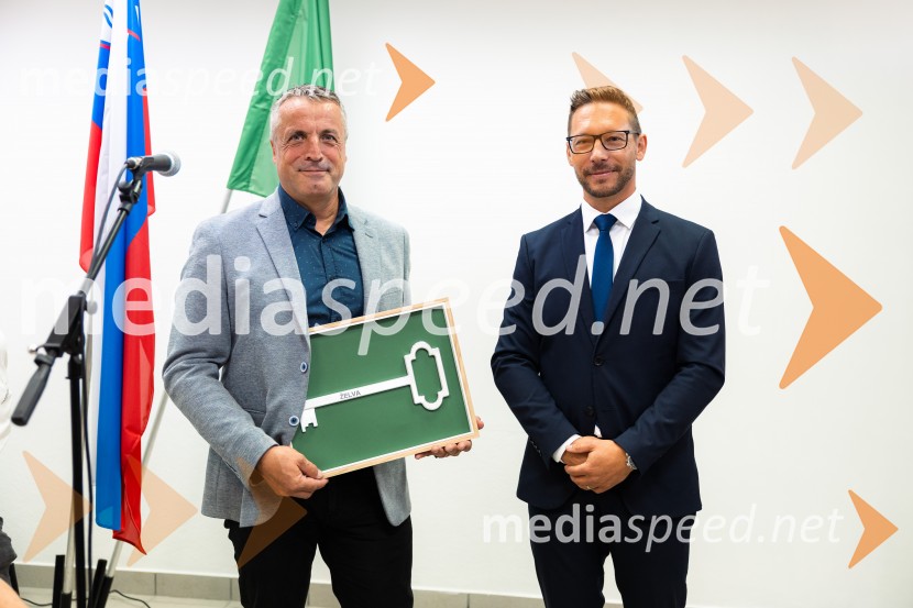 Želva odprla nove poslovne prostore, Škofja Loka