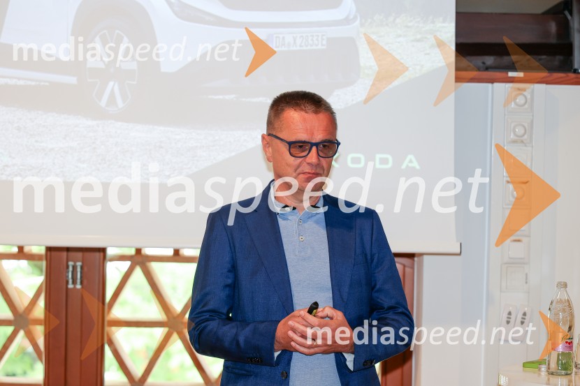 Škoda Epiq, slovenska predstavitev