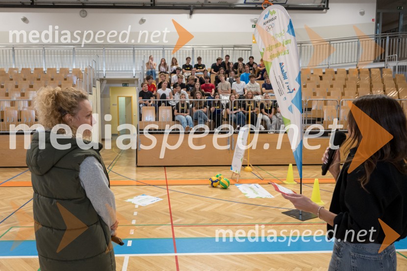  Ilka Štuhec, nekdanja slovenska alpska smučarka;  Vesna Ponorac, igralka, moderatorkaŠportno popoldne z Vesno Ponorac, Hitradiem Center in Olimpijskim komitejem Slovenije
