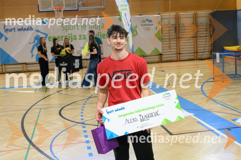  Aleks BlagojevićŠportno popoldne z Vesno Ponorac, Hitradiem Center in Olimpijskim komitejem Slovenije