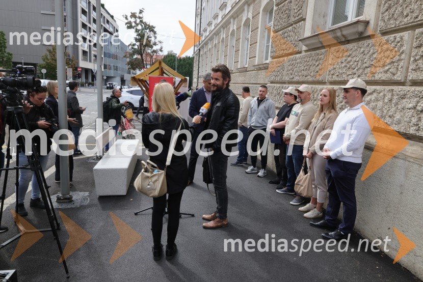 Bor Greiner vložil župansko kandidaturo s podporo volivk in volivcev