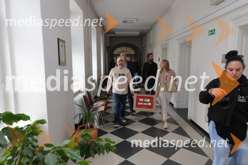  ... ;  Bor Greiner, kandidat za župana MOM; dr. Rudi Klanjšek , Filozofska fakulteta, Univerza v Mariboru;  ... Bor Greiner vložil župansko kandidaturo s podporo volivk in volivcev