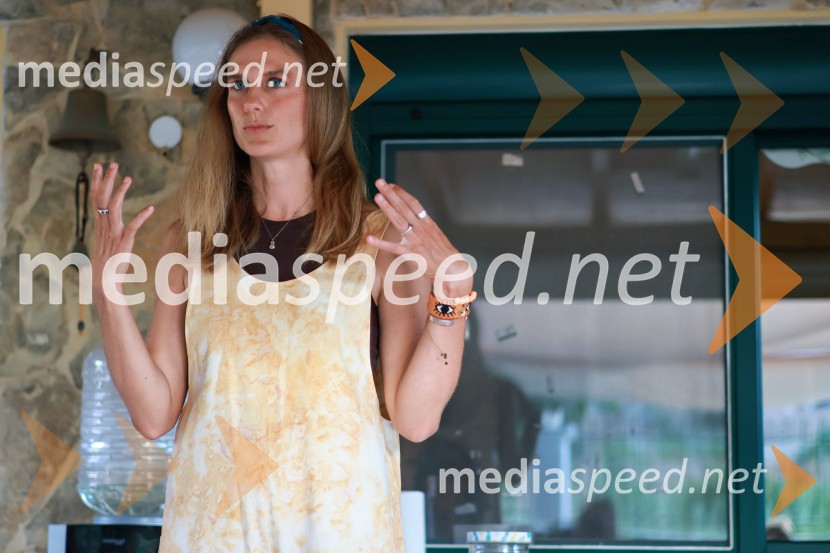 Tereza Poljanič in kulinarični joga oddih na Kreti
