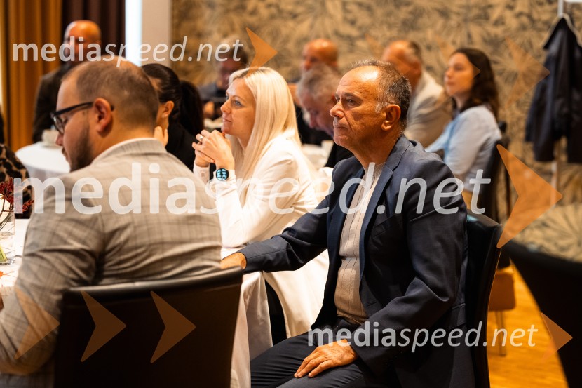 Kibernetska odpornost kot del poslovne strategije, konferenca Tea with Reason