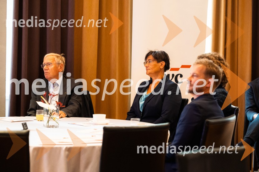 Kibernetska odpornost kot del poslovne strategije, konferenca Tea with Reason