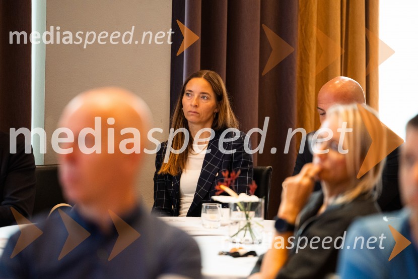 Kibernetska odpornost kot del poslovne strategije, konferenca Tea with Reason