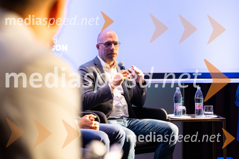 Kibernetska odpornost kot del poslovne strategije, konferenca Tea with Reason