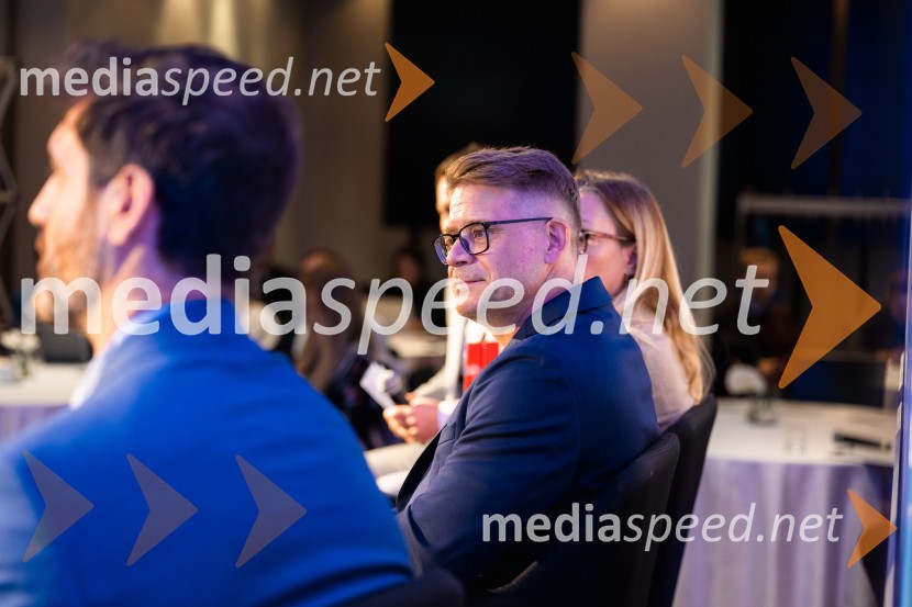 Kibernetska odpornost kot del poslovne strategije, konferenca Tea with Reason