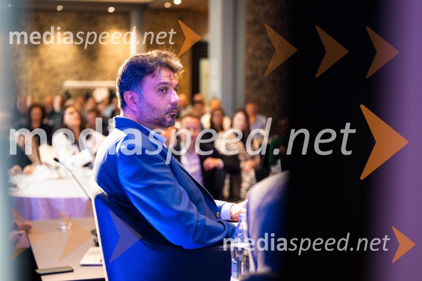 Kibernetska odpornost kot del poslovne strategije, konferenca Tea with Reason
