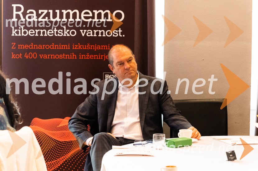 Kibernetska odpornost kot del poslovne strategije, konferenca Tea with Reason