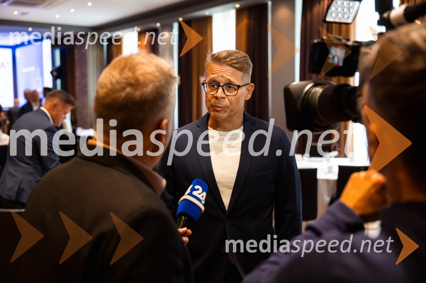 Kibernetska odpornost kot del poslovne strategije, konferenca Tea with Reason