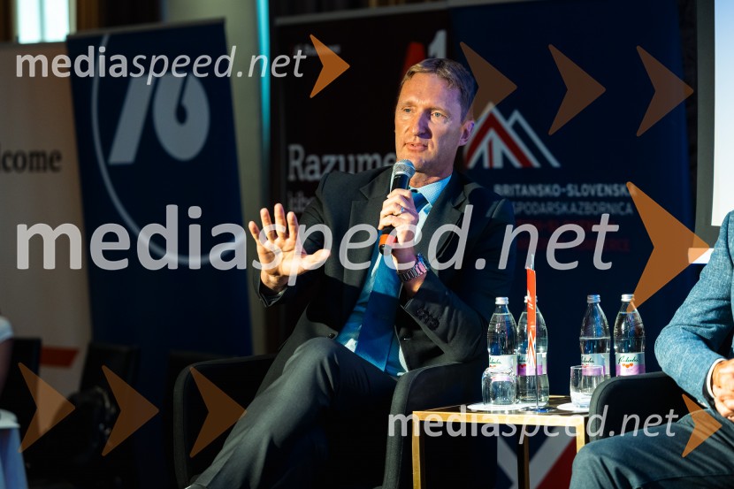 Kibernetska odpornost kot del poslovne strategije, konferenca Tea with Reason