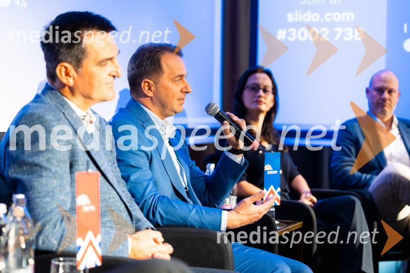 Kibernetska odpornost kot del poslovne strategije, konferenca Tea with Reason
