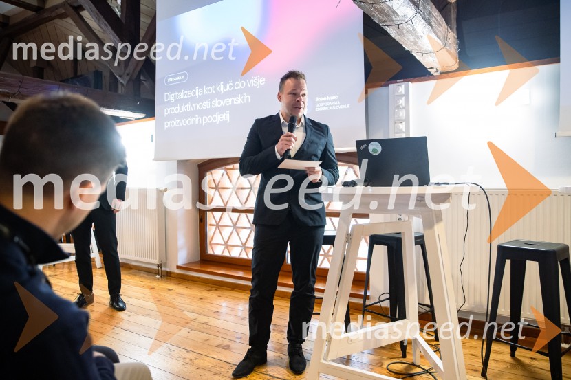 DigitalniUm, Digitalni preskok v proizvodnji