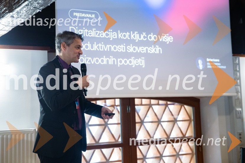 DigitalniUm, Digitalni preskok v proizvodnji