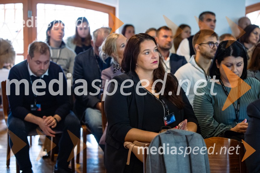 DigitalniUm, Digitalni preskok v proizvodnji
