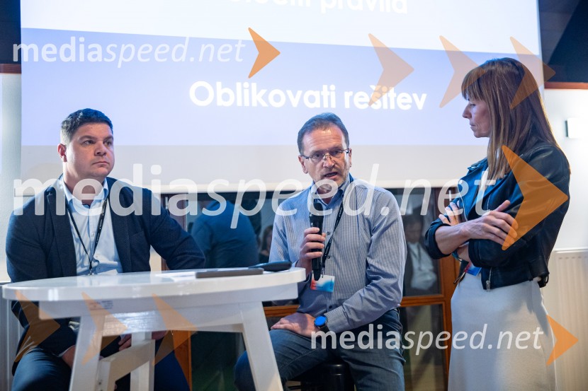 DigitalniUm, Digitalni preskok v proizvodnji