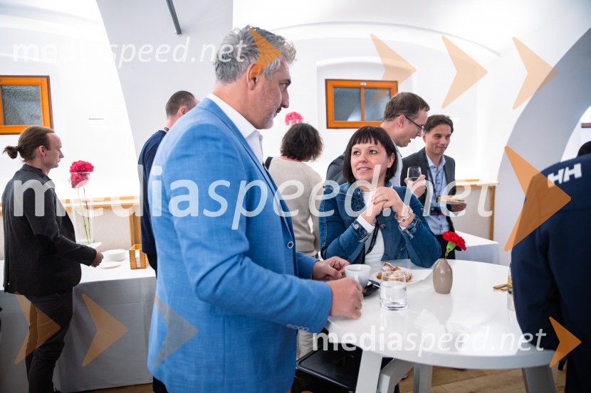 DigitalniUm, Digitalni preskok v proizvodnji