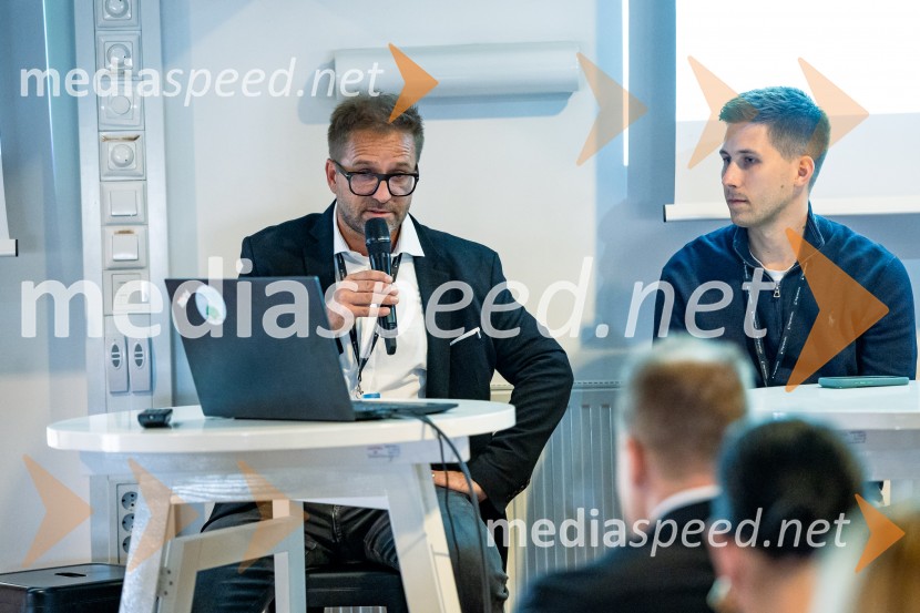 DigitalniUm, Digitalni preskok v proizvodnji