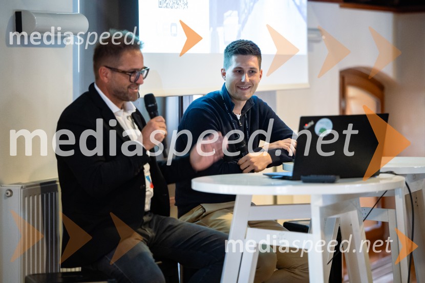 DigitalniUm, Digitalni preskok v proizvodnji