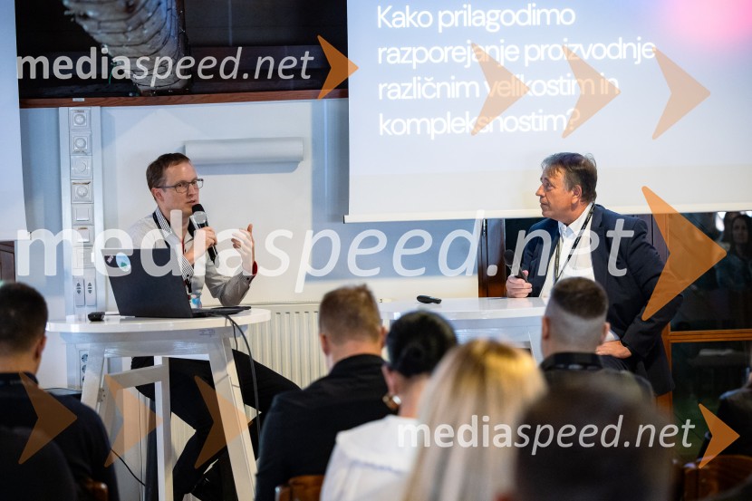 DigitalniUm, Digitalni preskok v proizvodnji