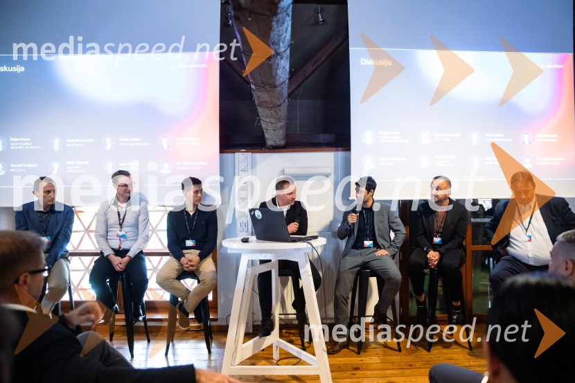 DigitalniUm, Digitalni preskok v proizvodnji