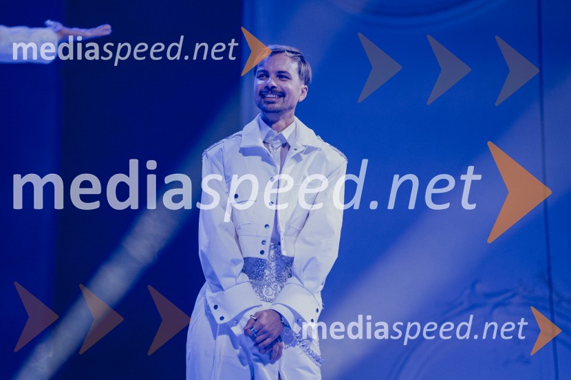  David Hojnik, modni oblikovalec DH fashionCLUB DH, modni dogodek mariborskega oblikovalca Davida Hojnika