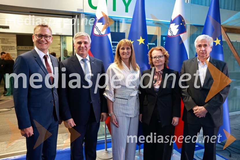 V Mariboru odprli Ministrstvo za lokalno samoupravo, kohezijo in regionalni razvoj
