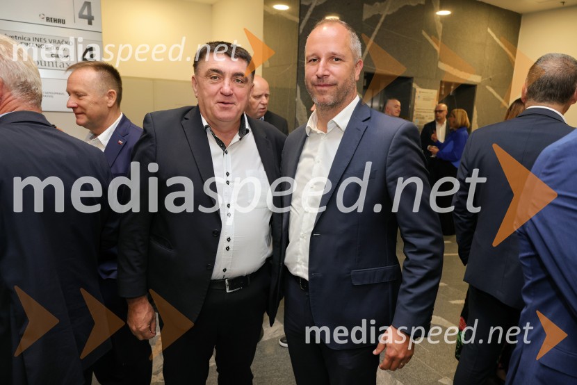  Peter Misja, župan, Občina Podčetrtek, predsednik Turistične zveze Slovenije; dr. Marko Soršak, župan, Občina Hoče-SlivnicaV Mariboru odprli Ministrstvo za lokalno samoupravo, kohezijo in regionalni razvoj
