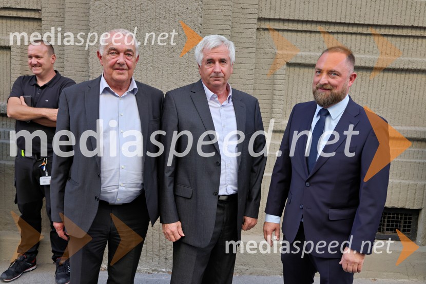  Željko Vogrin, bivši načelnik Upravne enote Maribor;  ... ;  Franci Žgur, Deliz vinoteka in delikatesaV Mariboru odprli Ministrstvo za lokalno samoupravo, kohezijo in regionalni razvoj