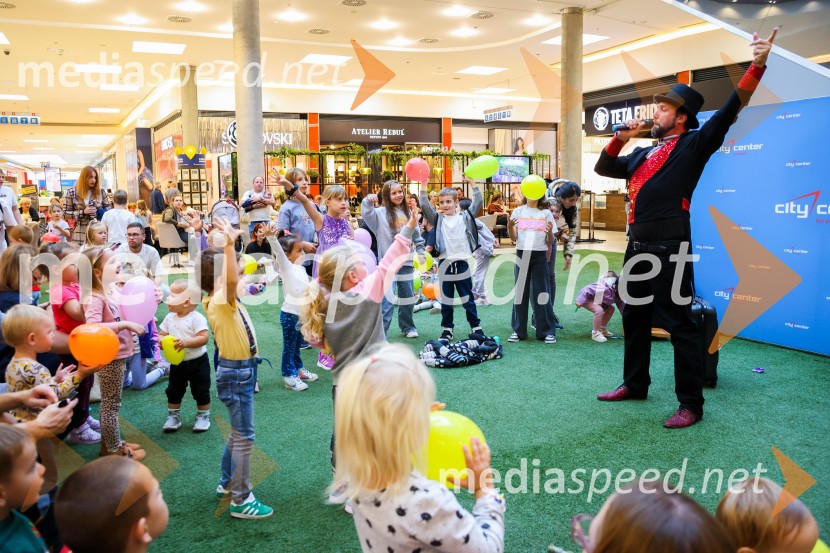 Maček Muri zavzel Citycenter in navdušil najmlajše
