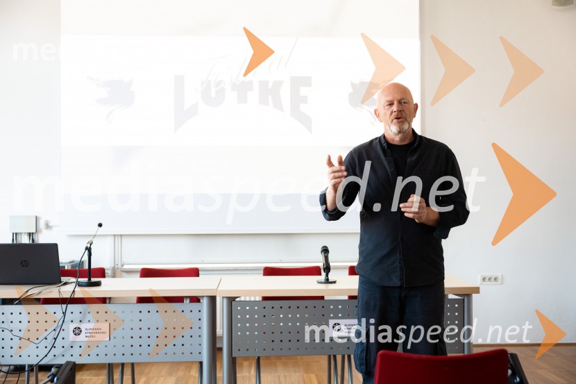  Uroš Korenčan, direktor LGL (Lutkovno gledališče Ljubljana)Ljubljana četrti dan v znamenju Festivala LUTKE 2026