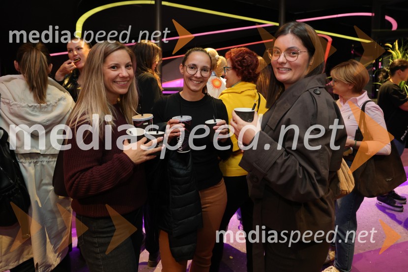 Maribox v znamenju premiere Resnice o Verity