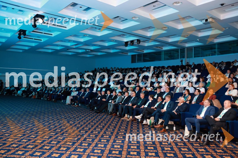 Managerski kongres 2026 v znamenju nove inteligence vodenja