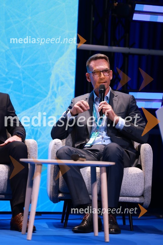 Managerski kongres 2026 v znamenju nove inteligence vodenja