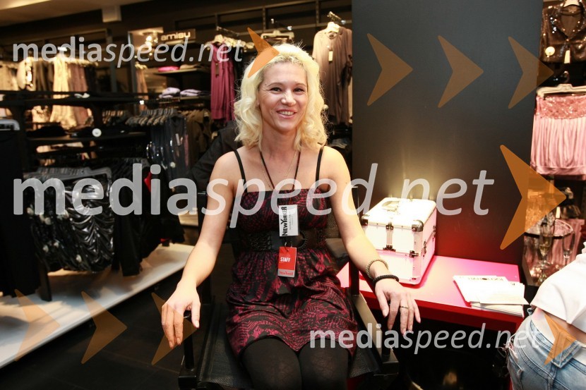 Danijela Nikolič, prodajalkaNew Yorker, odprtje prenovljene trgovine v Cityparku Ljubljana