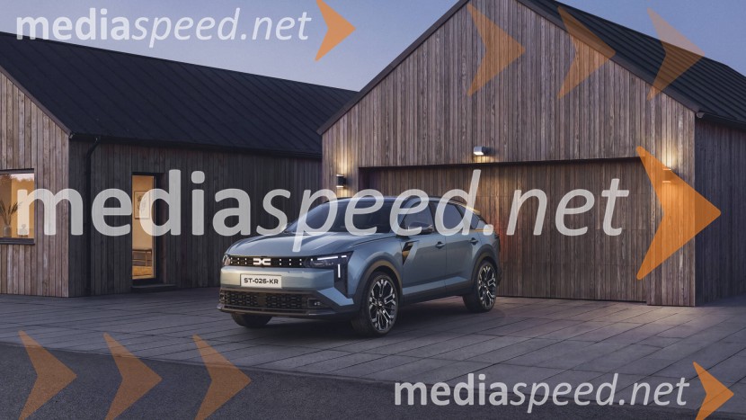 Renault in Dacia z novostmi v Parizu