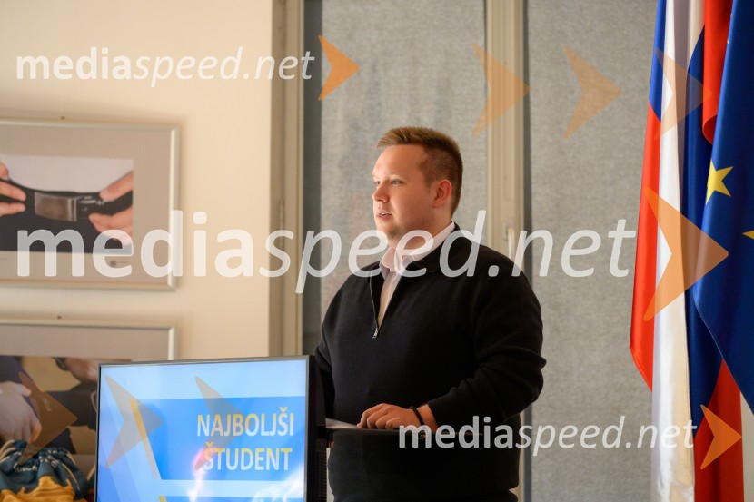 Najboljši študent Univerze v Mariboru v študijskem letu 2025/2026 je Nejc Podkoritnik