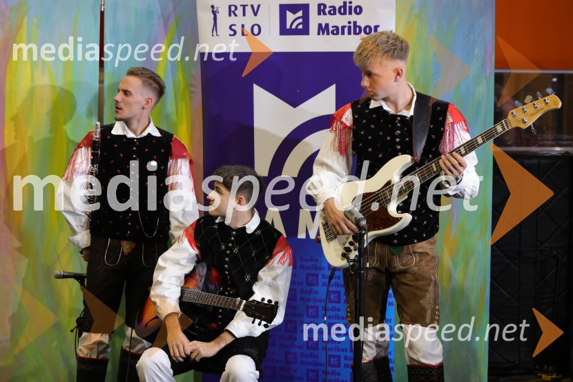 Osem programov Radia Slovenija združilo moči na koncertu Uglašeni