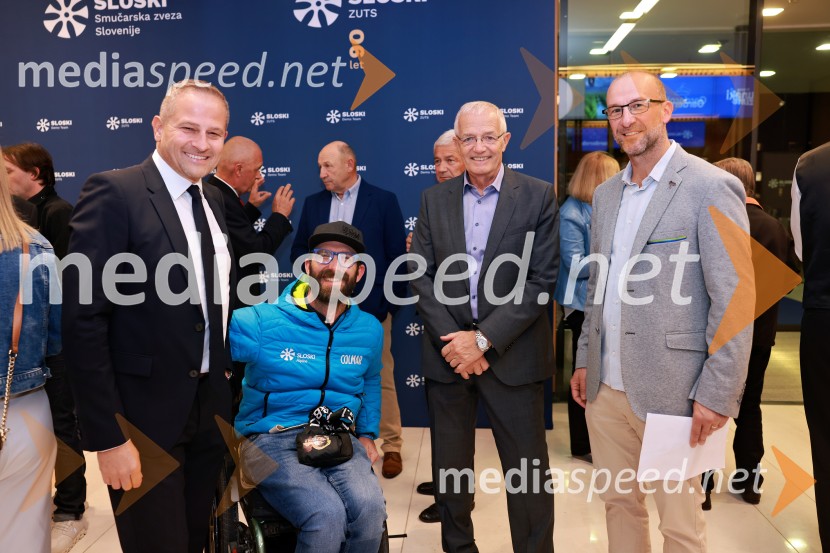 90 let ZUTS - Združenje učiteljev in trenerjev smučanja Slovenije