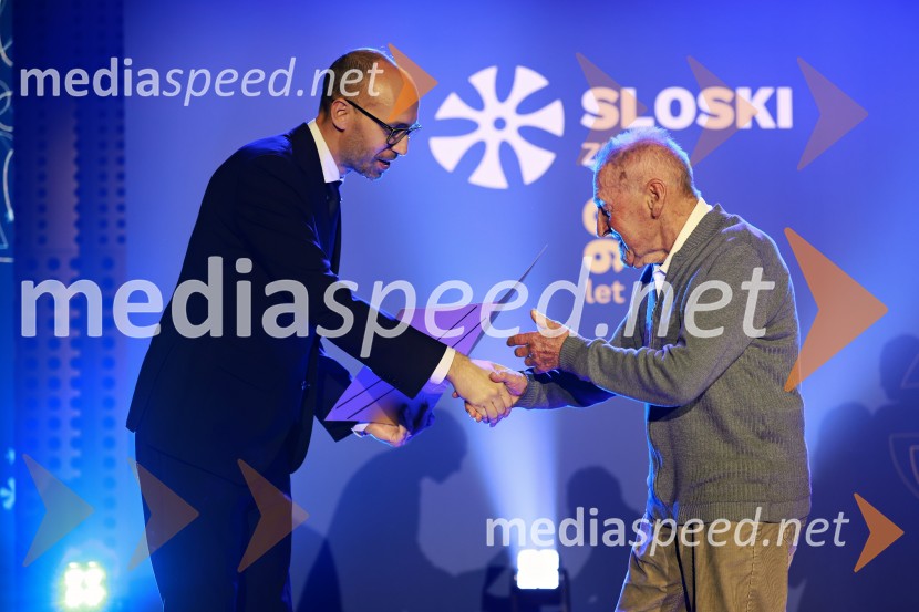 90 let ZUTS - Združenje učiteljev in trenerjev smučanja Slovenije