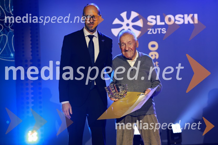 90 let ZUTS - Združenje učiteljev in trenerjev smučanja Slovenije