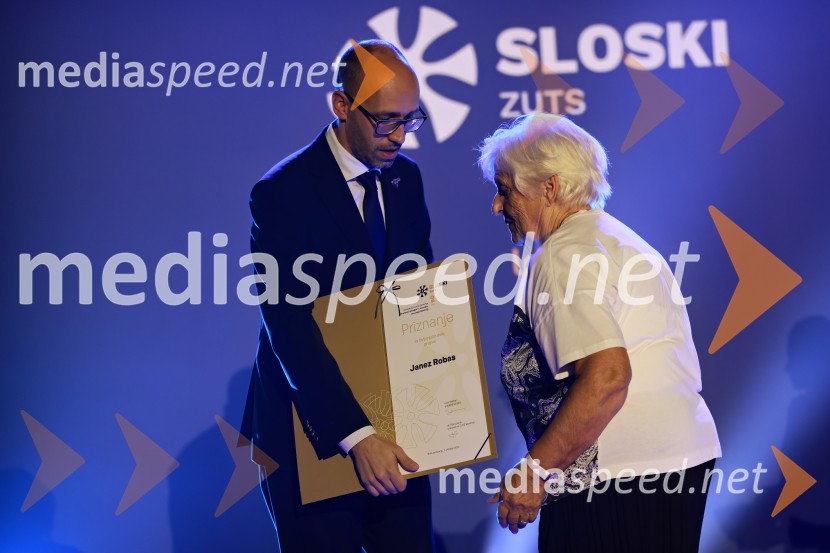 90 let ZUTS - Združenje učiteljev in trenerjev smučanja Slovenije