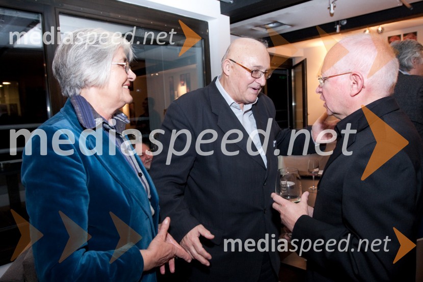 	Vasilij Vasko Polič, vrhovni sodnik, njegova soproga Majda in dr. Aleš Žemva, kardiologMali zakonski zločini, premiera drame v MGL