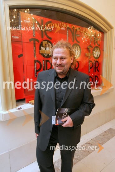 Darko Brlek, direktor Festivala LjubljanaNetopir, premiera operete v SNG Maribor