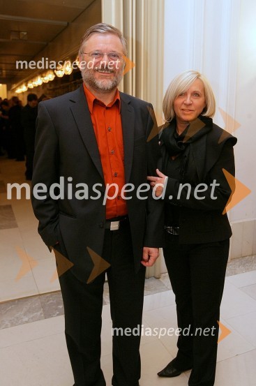 Vili Rezman, župan občine Ruše ter poslanec Državnega zbora RS in njegova soproga MetkaNetopir, premiera operete v SNG Maribor