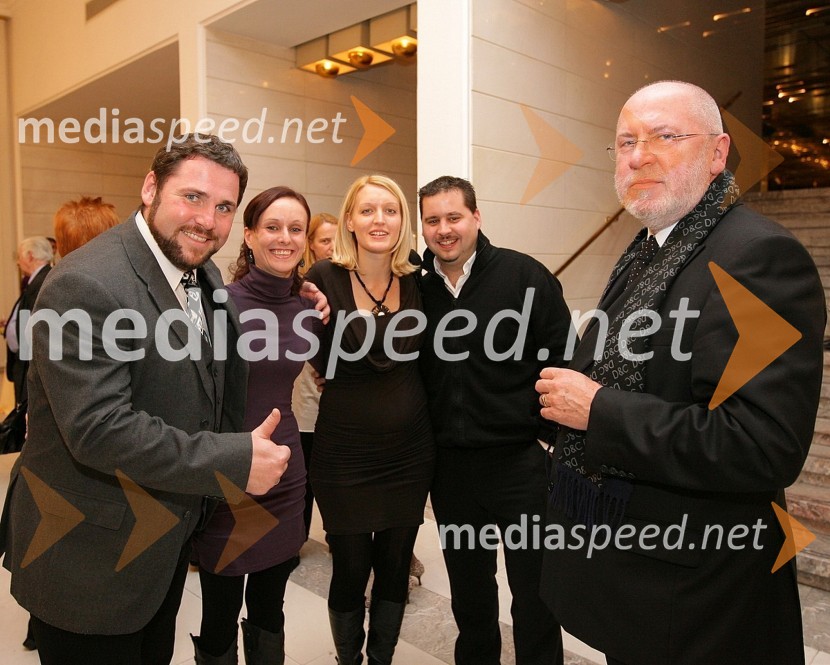 Jaki Jurgec, operni pevec, Ana Tina Petkovšek, mariborska balerina, ..., ... in Stane Jurgec, dirigentNetopir, premiera operete v SNG Maribor