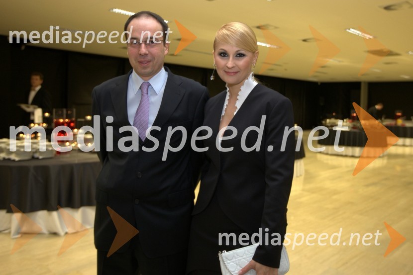 Leo Oblak, predsednik uprave Infonet media, d.d. in Karmen Stavec, pevkaPolitični obraz leta 2009 je Katarina Kresal
